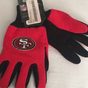 SOLD-Kids 49ers Gloves